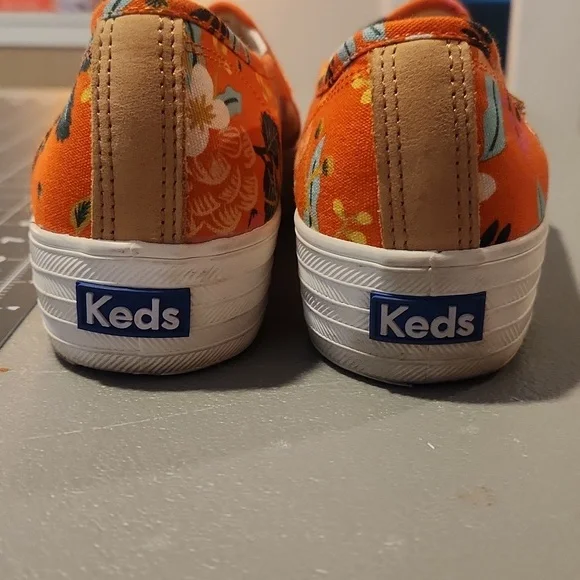 Keds Rifle Paper Co. Sz 8 - Picture 3 of 8
